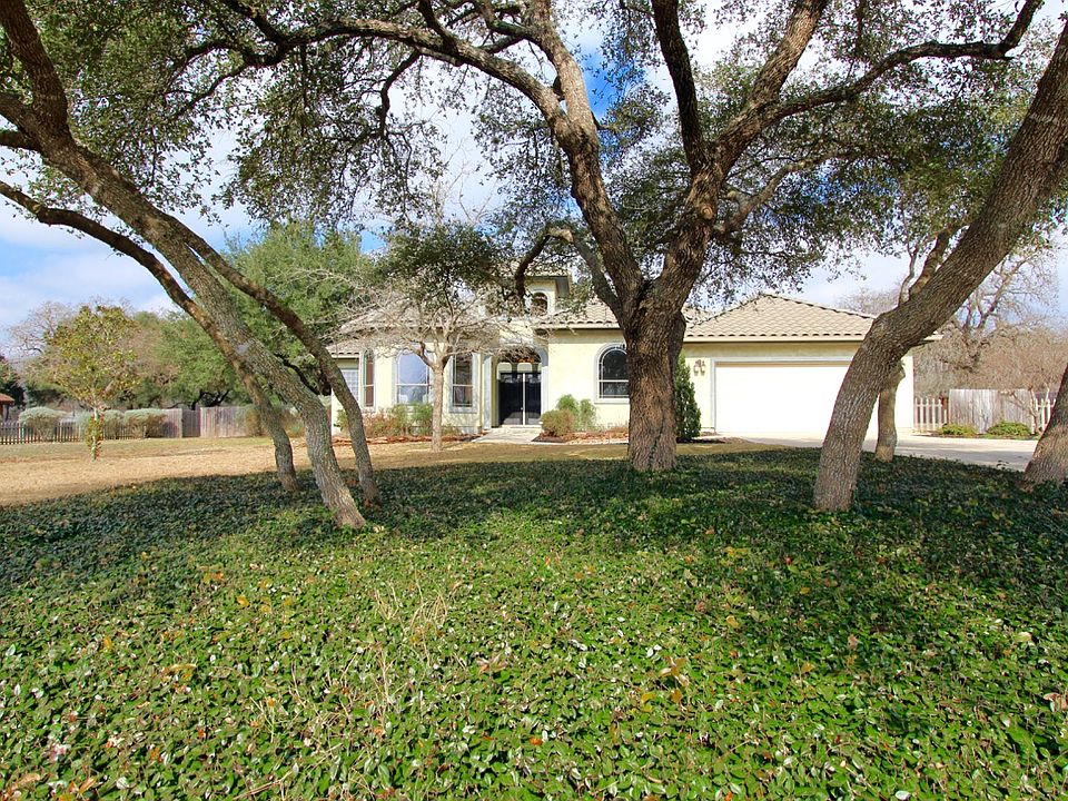 1st image of 382 Rosewood Dr