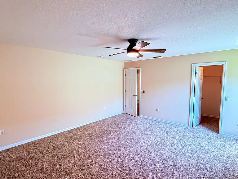 10263 Malpas Point — Photo 45