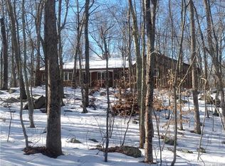 11 Harris Rd, Salem, CT 06420