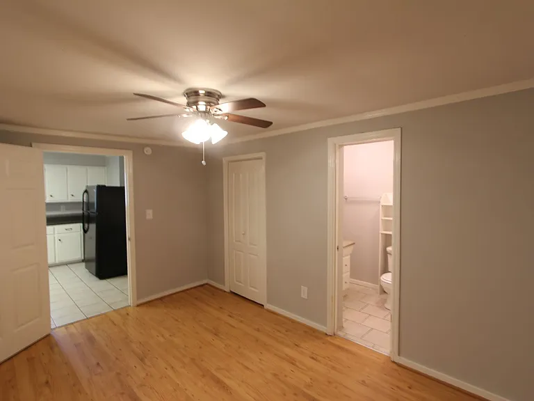 2101 3rd Pl S #B — Photo 12