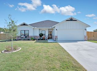 803 Aubrey Cir, Troy, TX 76579