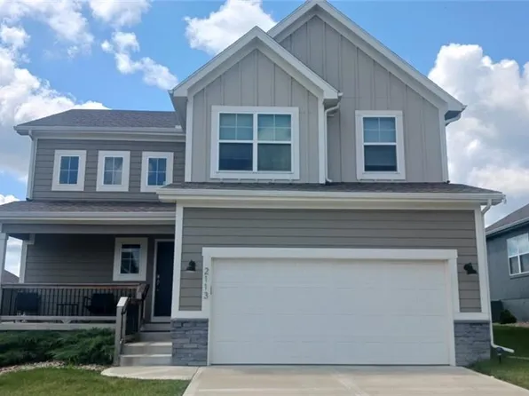 2113 SW Rutherford Dr, Lees Summit, MO 64082