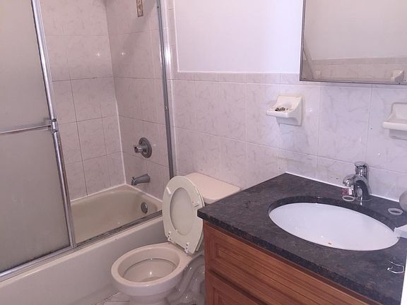 5th image of 15545 78th St