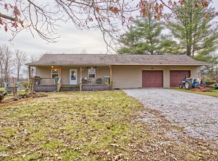 98 Pig Path Rd, Rockwood, TN 37854