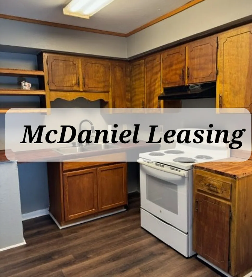 18 Lake Dr — Photo 3