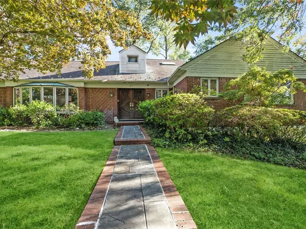 29 Somerset Drive S, Great Neck, NY 11020