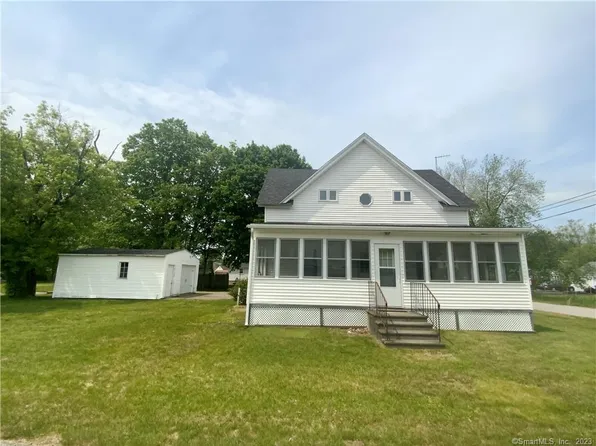 4 Dougherty Avenue, Plainfield, CT 06374