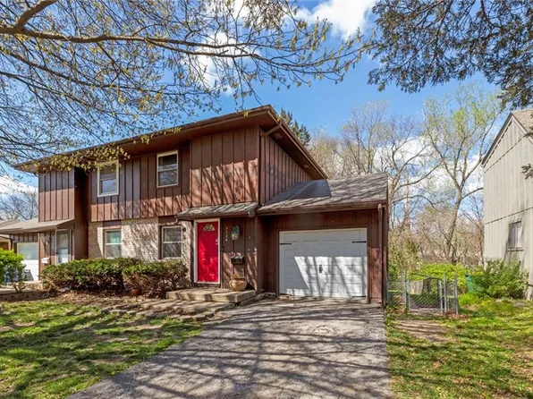 7726 Kessler Ln, Overland Park, KS 66204