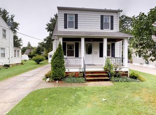 1580 Biltmore Rd, Lyndhurst, OH 44124