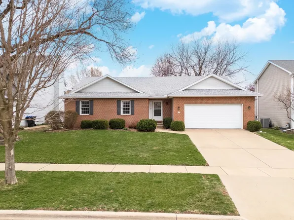 9 Bandecon Way, Bloomington, IL 61704