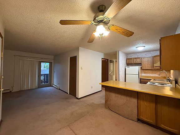 4th image of 228 Woodridge St Unit 16