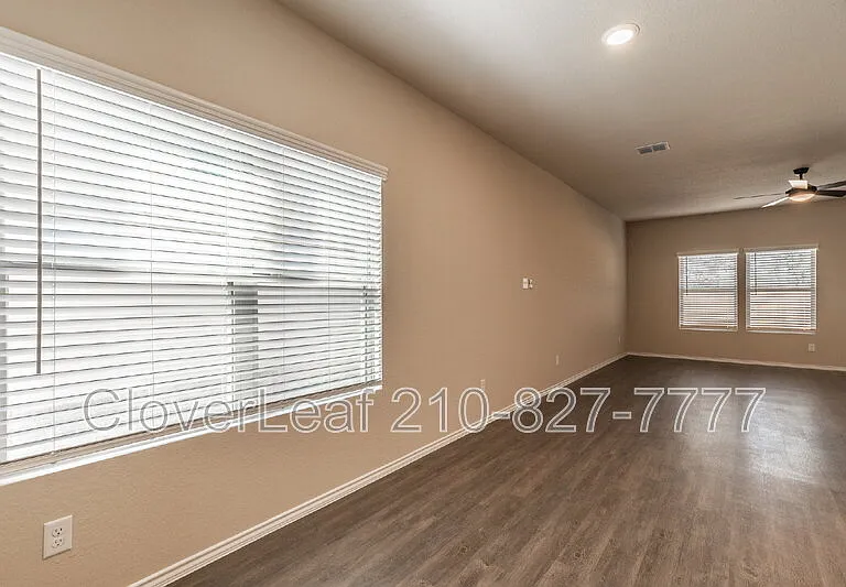 2416 Marty Way — Photo 7