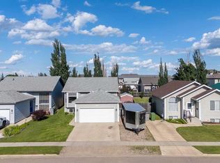 1519 W 49th Ave, Lloydminster, SK S9V 2E7