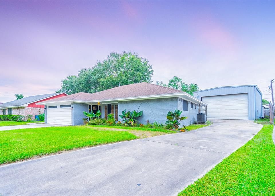 1st image of 5021 Briarbrook Dr
