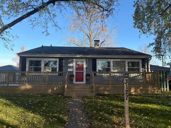 3127 Glenwood St, Highland, IN 46322