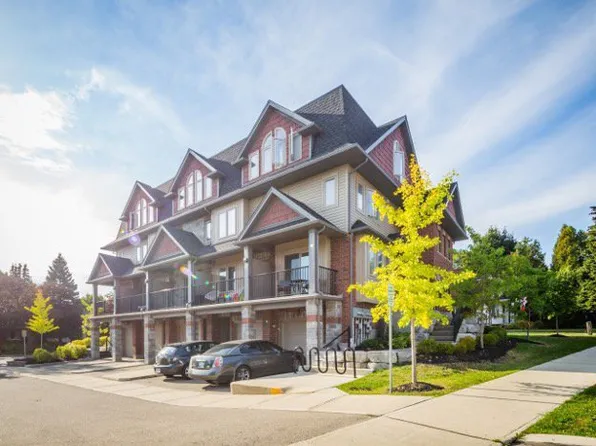 487 East Ave #4, Kitchener, ON N2H 0A8