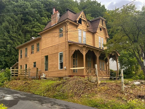 620 E Monroe St, Little Falls, NY 13365