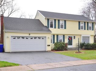 60 Sulgrave Rd, West Hartford, CT 06107