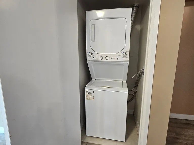 2150 Lawrence Ave E #1102 — Photo 3