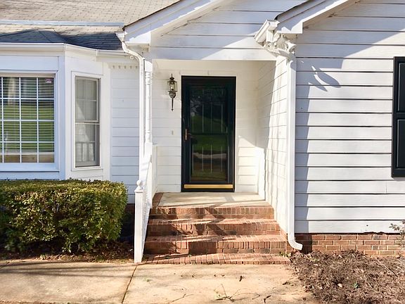 Front Entrance - Covered Porch