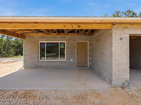 4th image of 760 NE 149th Ct