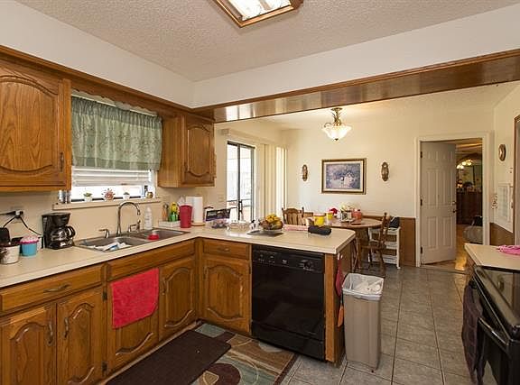 4th image of 115 Lorene Dr
