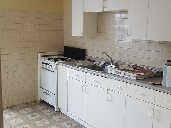 5th image of 5733 Torresdale Ave #2nd