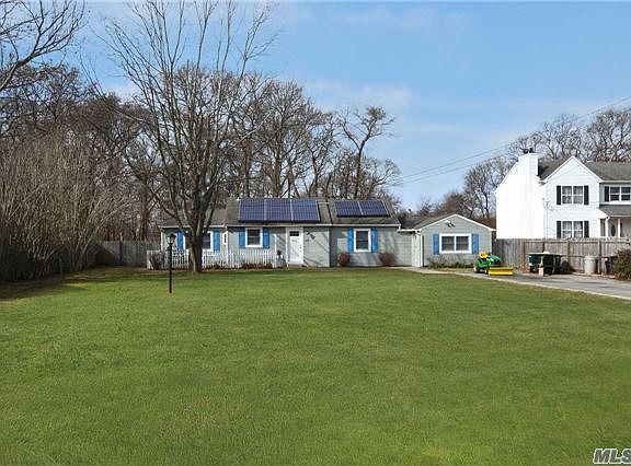 2nd image of 416 Gazzola Dr
