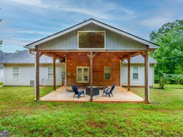 150 Daniel Dr, Cleveland, GA 30528