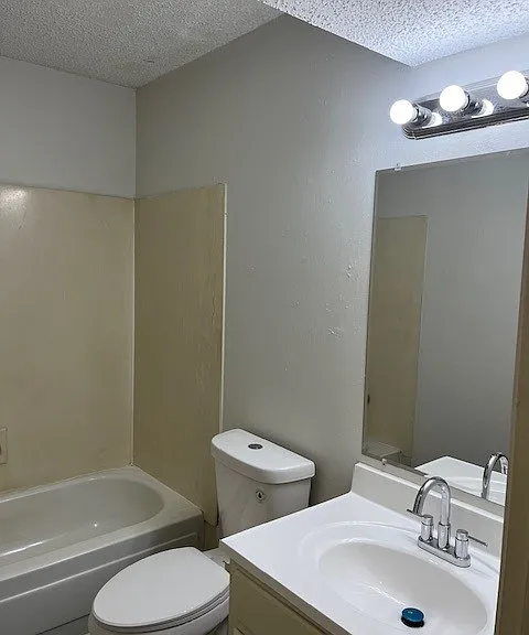 7621 Bles Ave #D — Photo 13