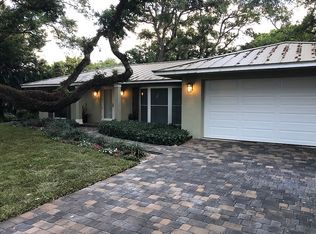 7 Via Lucindia Dr S, Sewalls Point, FL 34996