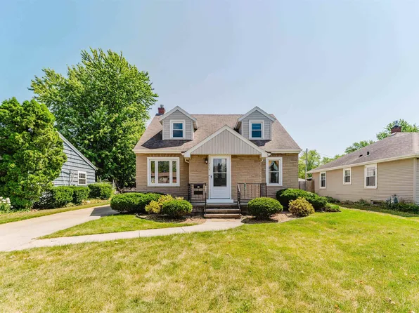 776 Elm St, Neenah, WI 54956