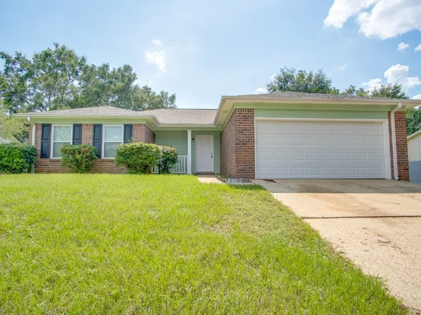 4631 Northpointe Cir, Pensacola, FL 32514