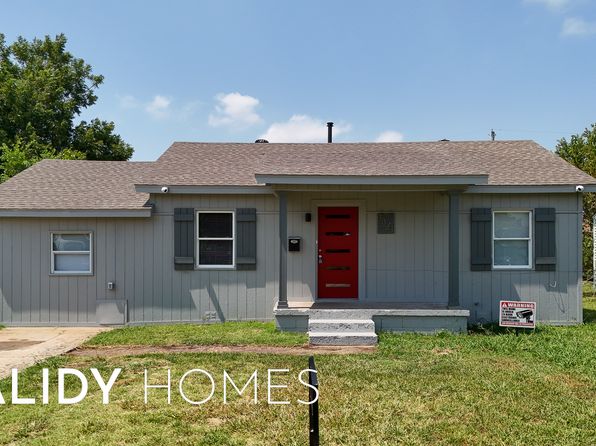 1371 South Dr