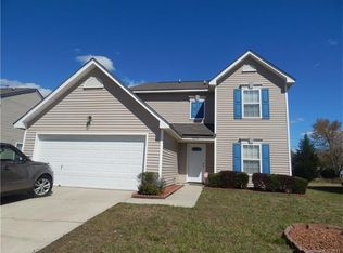 8232 Belmont Stables Dr, Charlotte, NC 28216