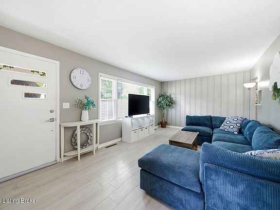 5th image of 5509 Shorewood Dr