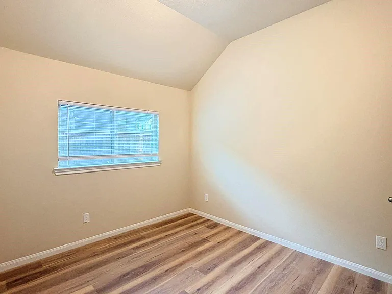 788 Lake Lacosta Dr — Photo 18