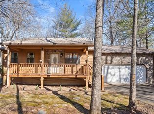 425 Enchanted Woods Dr, Blairsville, GA 30512