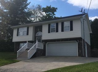 6 Hastings Ct, Johnson City, TN 37604