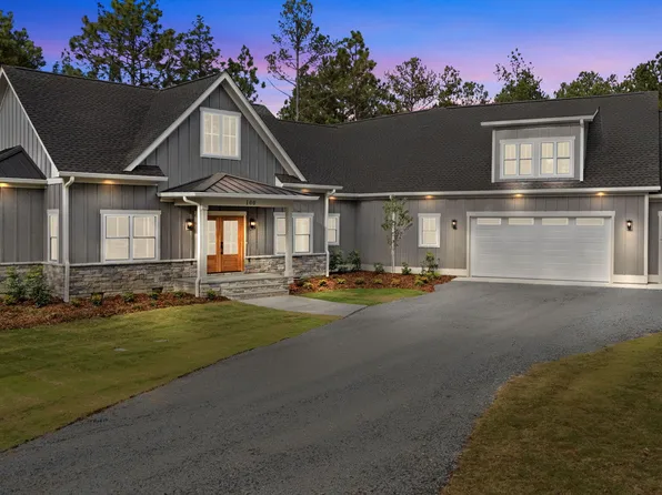100 Lighterknot Lane, West End, NC 27376
