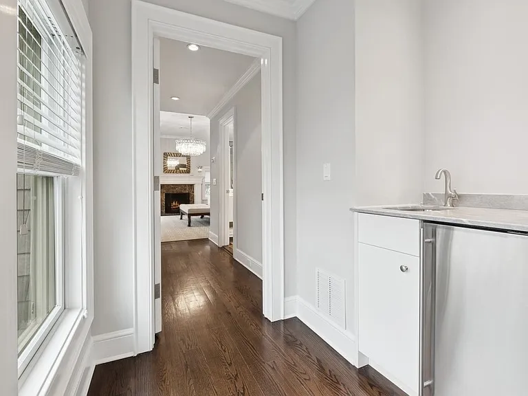 124 Willow St — Photo 24