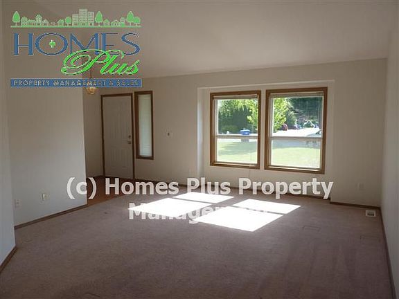 4th image of 16006 92nd Avenue Ct E