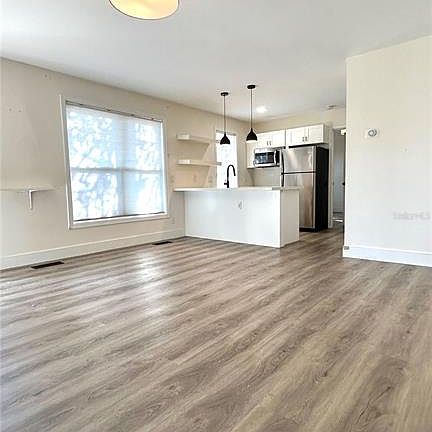3rd image of 2905 Archer Rd APT 4025