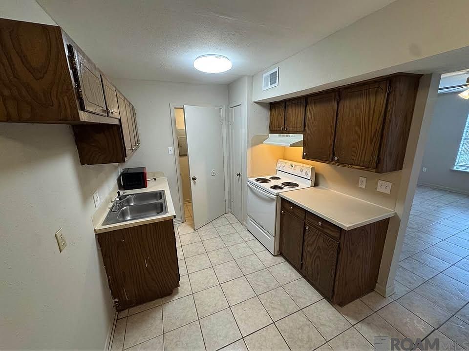 1st image of 6368 Quin Dr