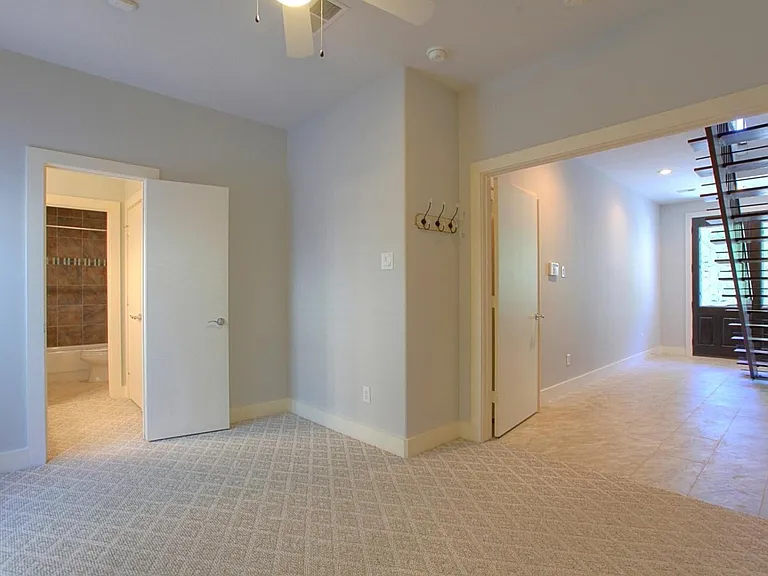 1504 Hazel St — Photo 21