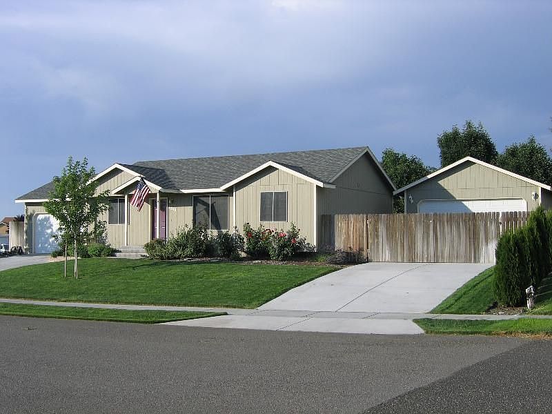 2nd image of 4519 Cholla Dr
