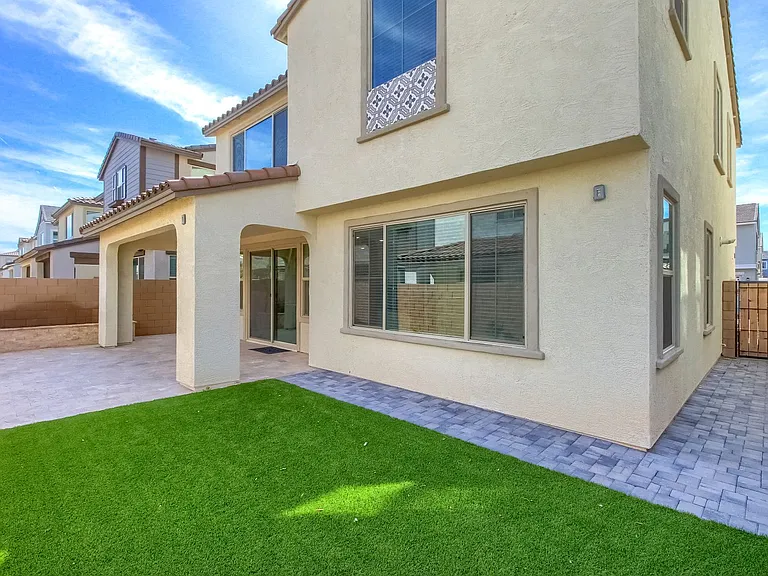 1362 W Crane Dr — Photo 20