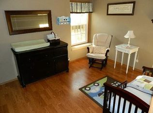 1126 Bradbury Cir, Carol Stream, IL 60188