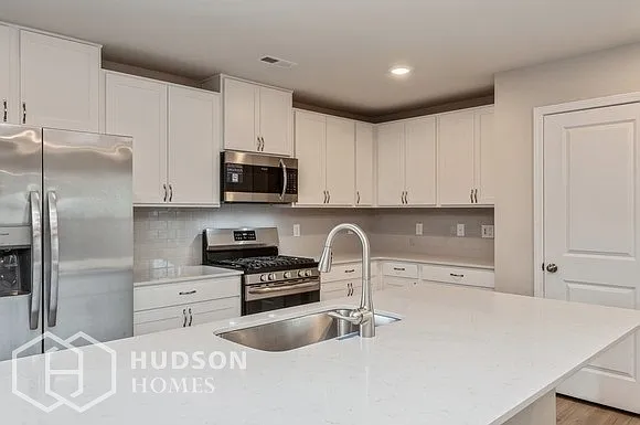 1548 Forkhorn Dr — Photo 7