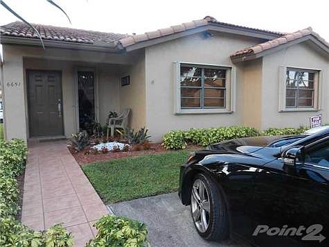 1st image of 6651 NW 173rd Ln